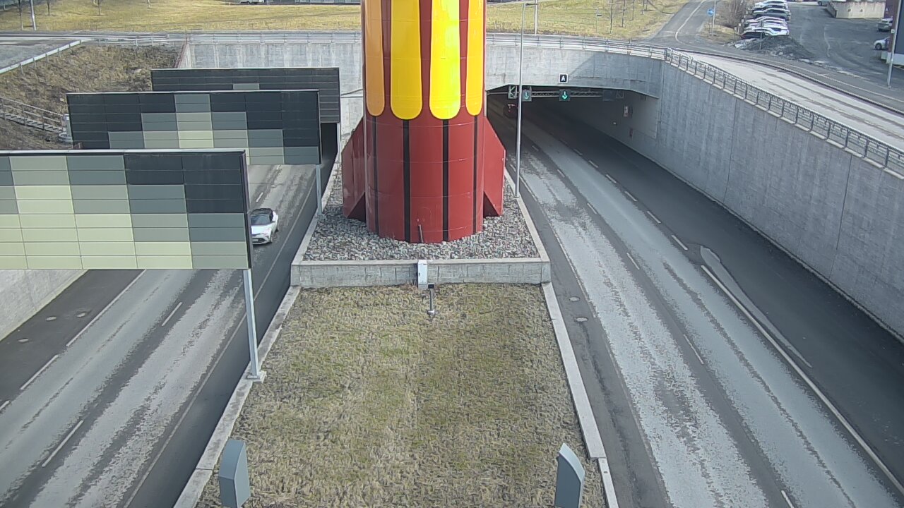 Weather Camera Image Road 12 Tampere, Rantatunneli boom west, Tampere, Pirkanmaa