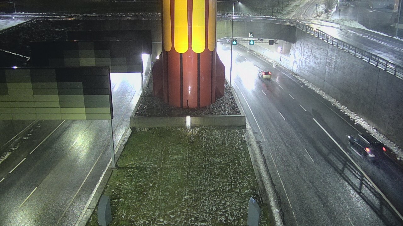 Weather Camera Image Väg 12 Tammerfors, Rantatunneli bom väst, Tampere, Pirkanmaa