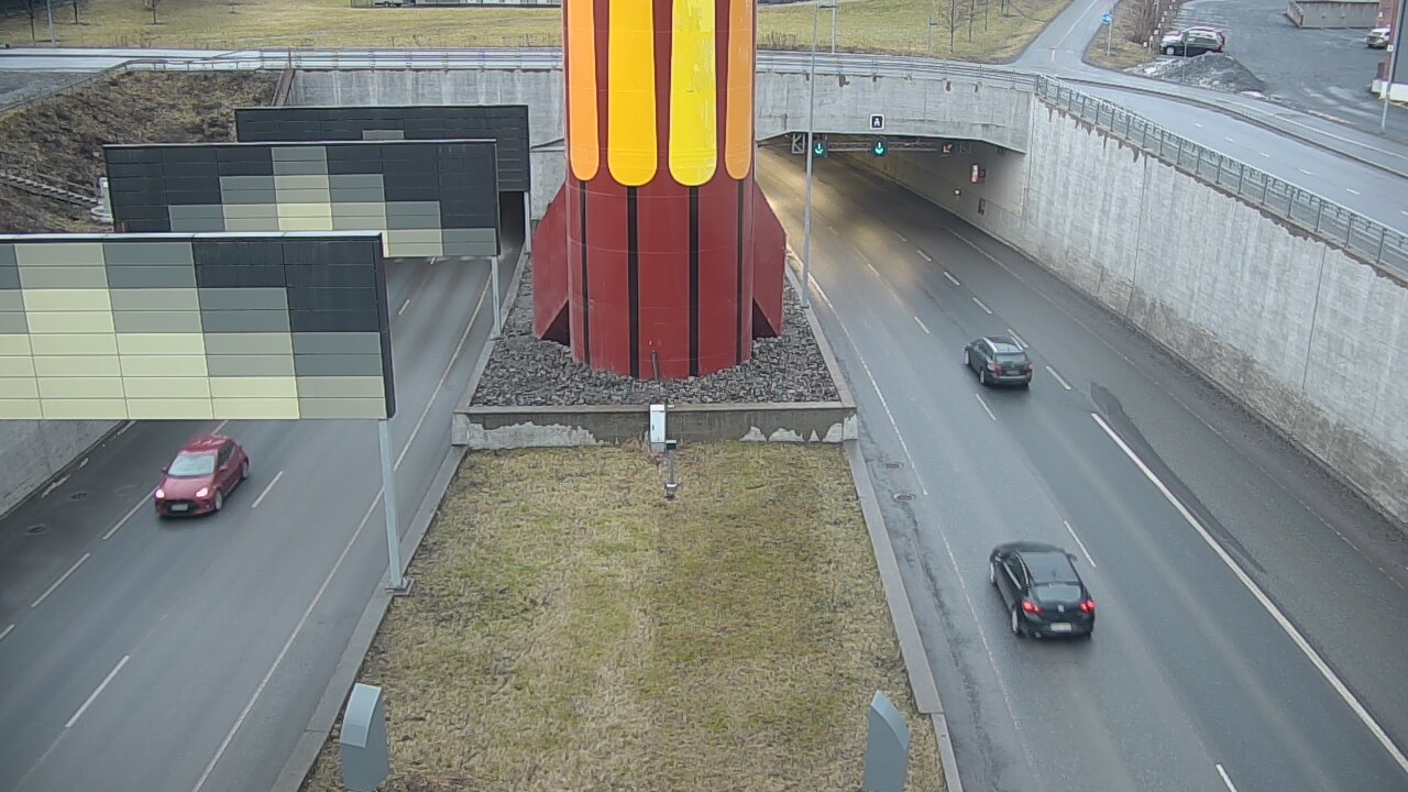Weather Camera Image Road 12 Tampere, Rantatunneli boom west, Tampere, Pirkanmaa