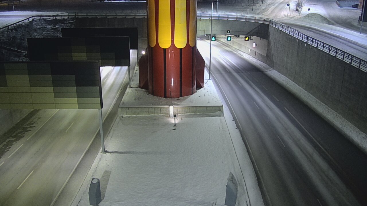 Weather Camera Image Road 12 Tampere, Rantatunneli boom west, Tampere, Pirkanmaa