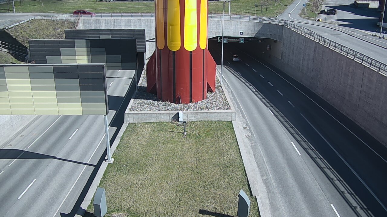 Weather Camera Image Road 12 Tampere, Rantatunneli boom west, Tampere, Pirkanmaa