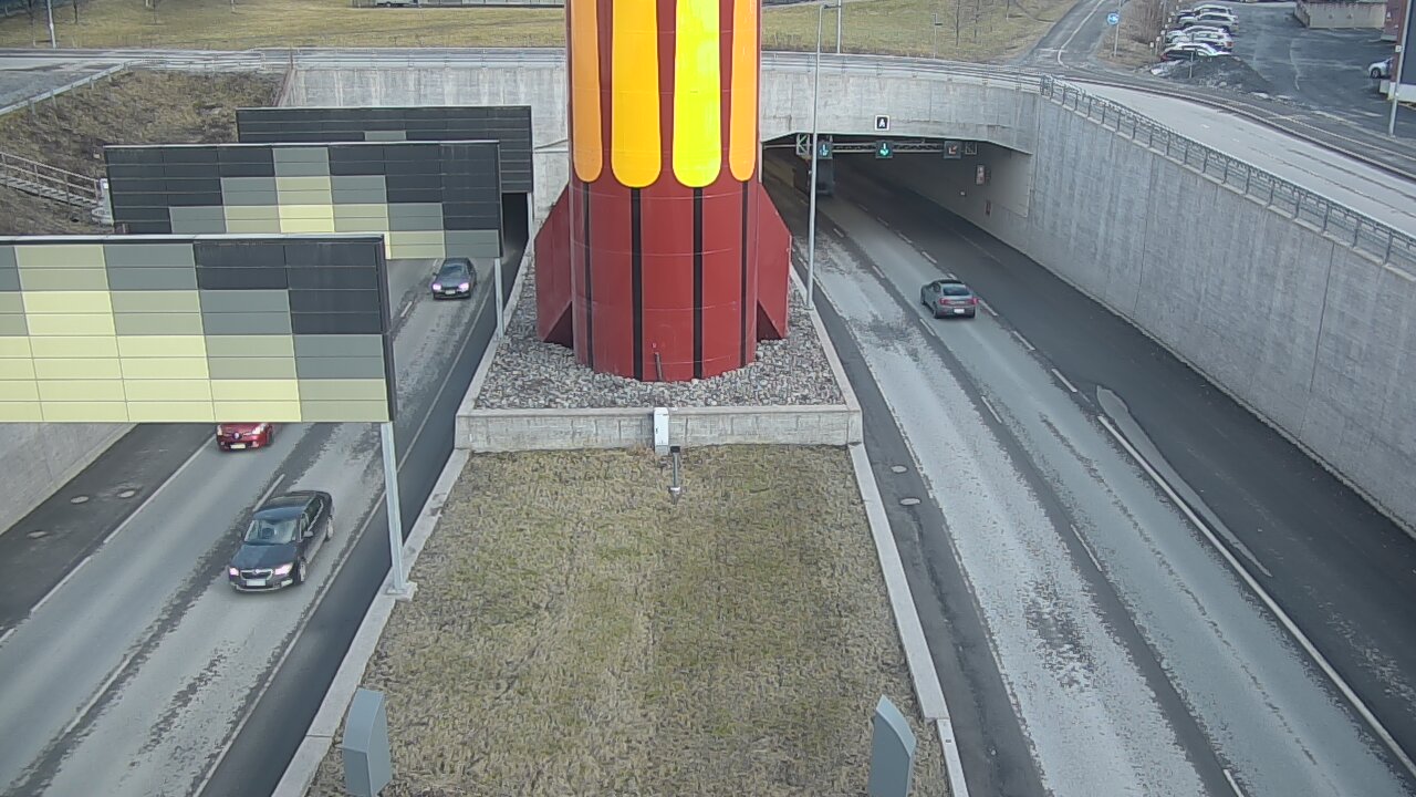Weather Camera Image Road 12 Tampere, Rantatunneli boom west, Tampere, Pirkanmaa