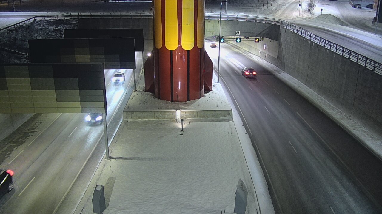 Weather Camera Image Road 12 Tampere, Rantatunneli boom west, Tampere, Pirkanmaa