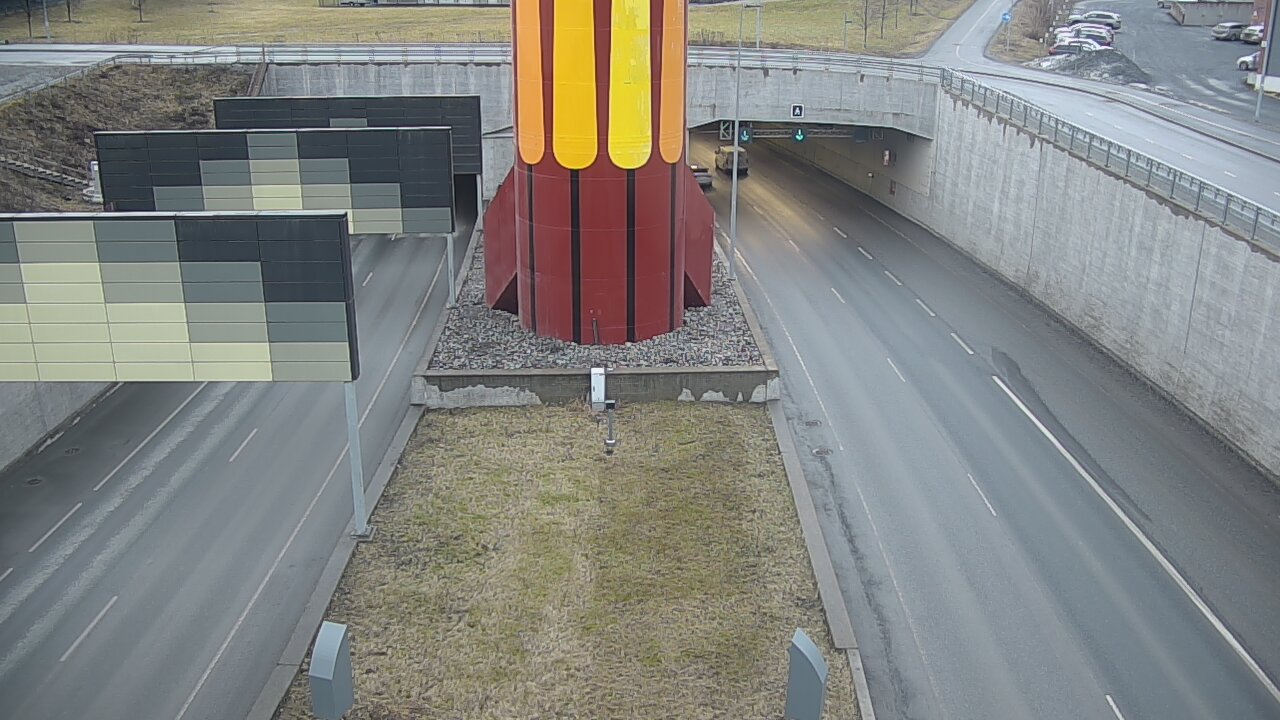 Weather Camera Image Road 12 Tampere, Rantatunneli boom west, Tampere, Pirkanmaa