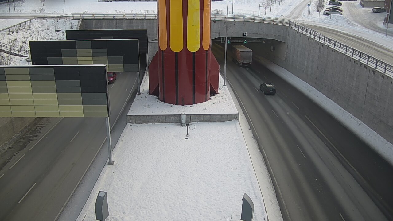 Weather Camera Image Road 12 Tampere, Rantatunneli boom west, Tampere, Pirkanmaa