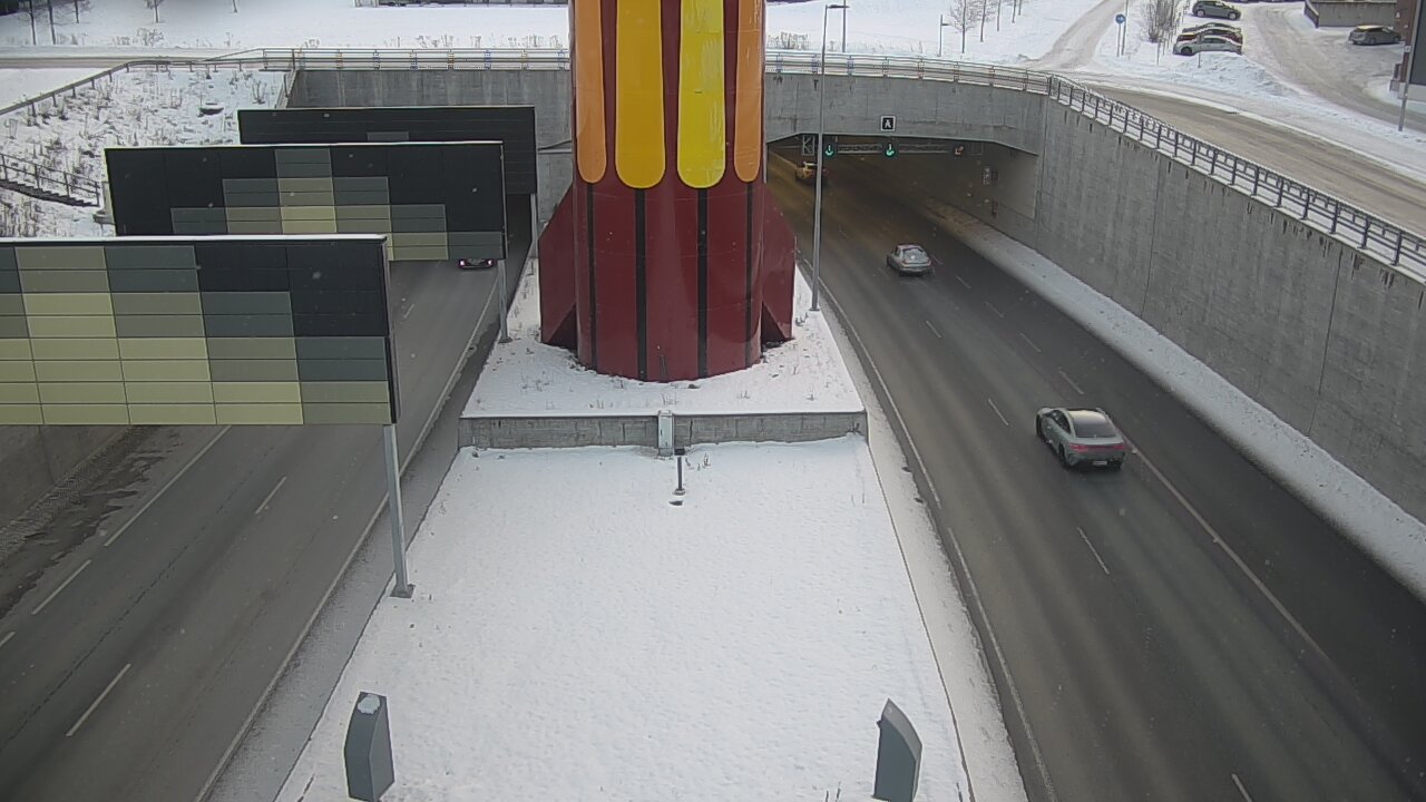 Weather Camera Image Road 12 Tampere, Rantatunneli boom west, Tampere, Pirkanmaa