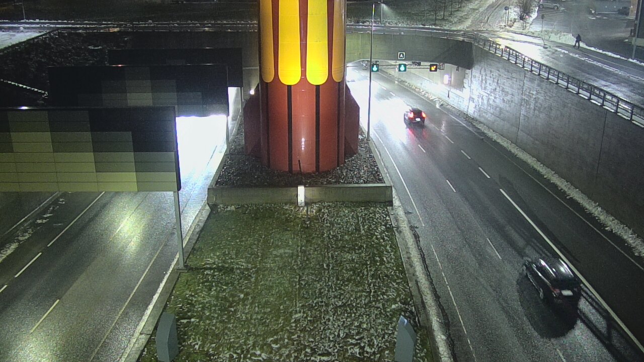 Weather Camera Image Väg 12 Tammerfors, Rantatunneli bom väst, Tampere, Pirkanmaa