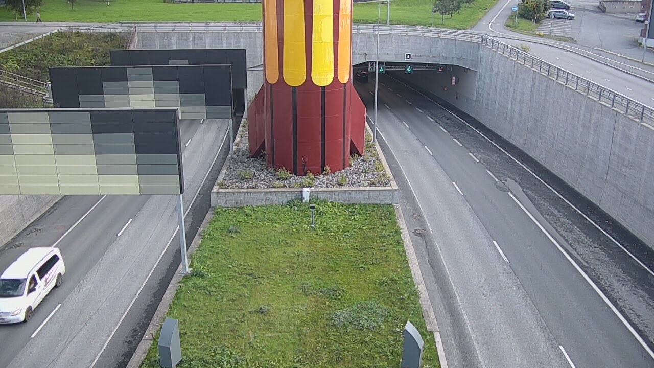 Weather Camera Image Väg 12 Tammerfors, Rantatunneli bom väst, Tampere, Pirkanmaa