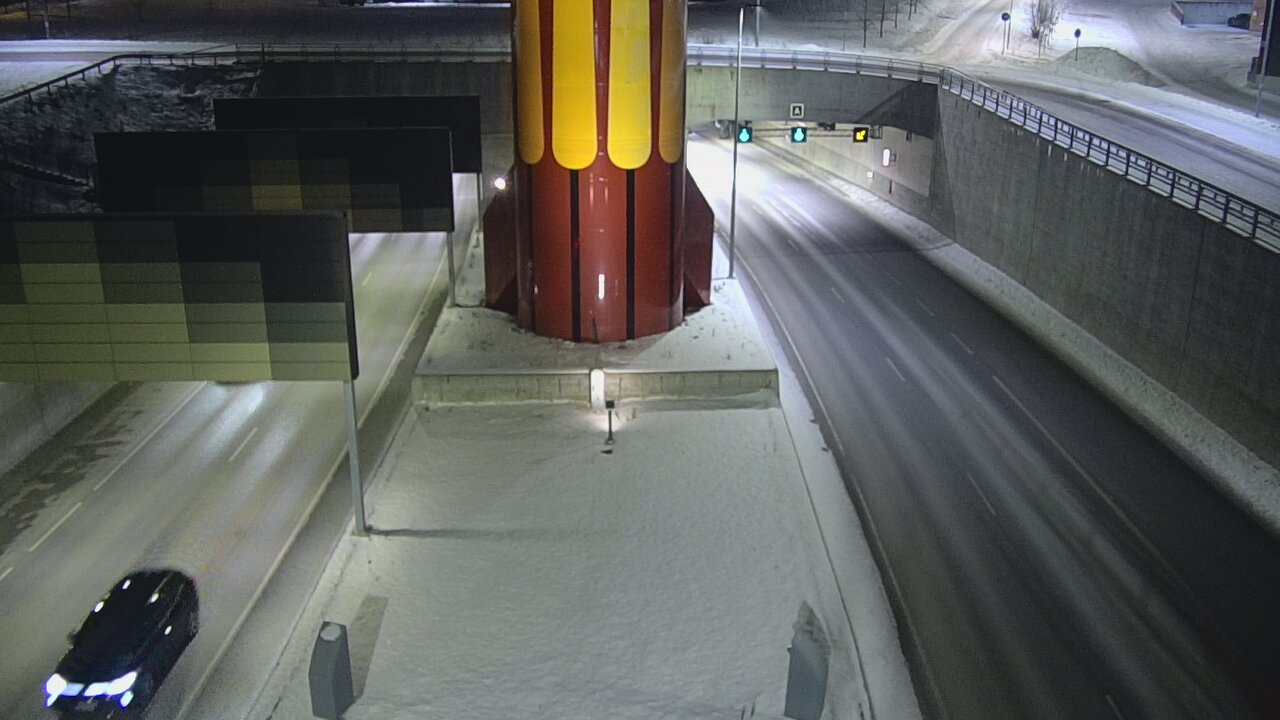 Weather Camera Image Road 12 Tampere, Rantatunneli boom west, Tampere, Pirkanmaa