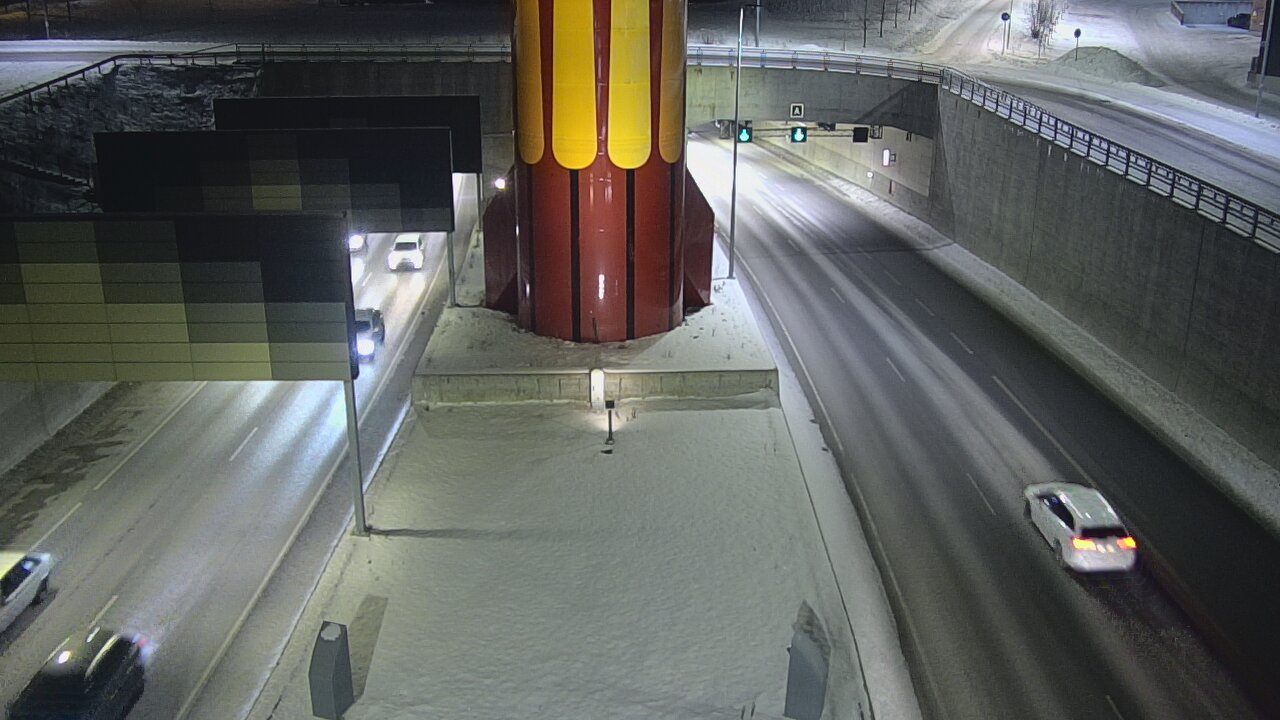 Weather Camera Image Road 12 Tampere, Rantatunneli boom west, Tampere, Pirkanmaa