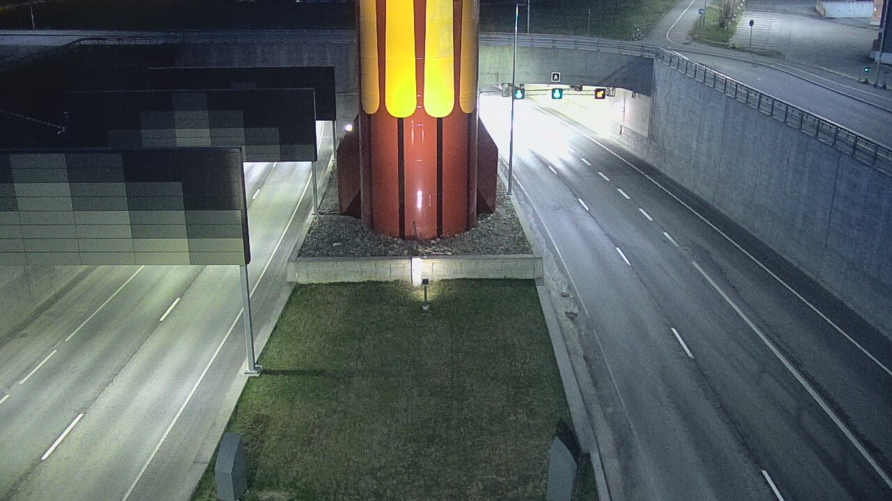 Weather Camera Image Road 12 Tampere, Rantatunneli boom west, Tampere, Pirkanmaa