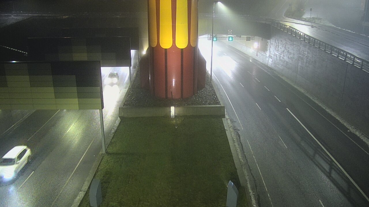 Weather Camera Image Väg 12 Tammerfors, Rantatunneli bom väst, Tampere, Pirkanmaa