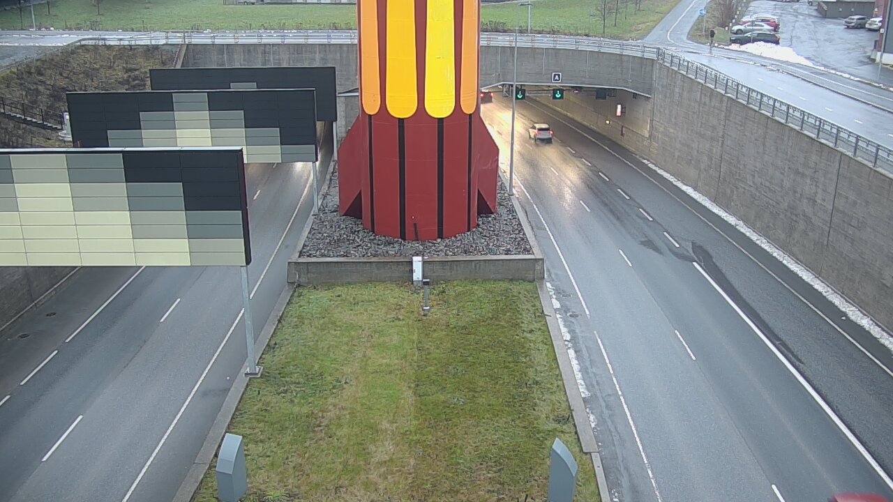 Weather Camera Image Road 12 Tampere, Rantatunneli boom west, Tampere, Pirkanmaa