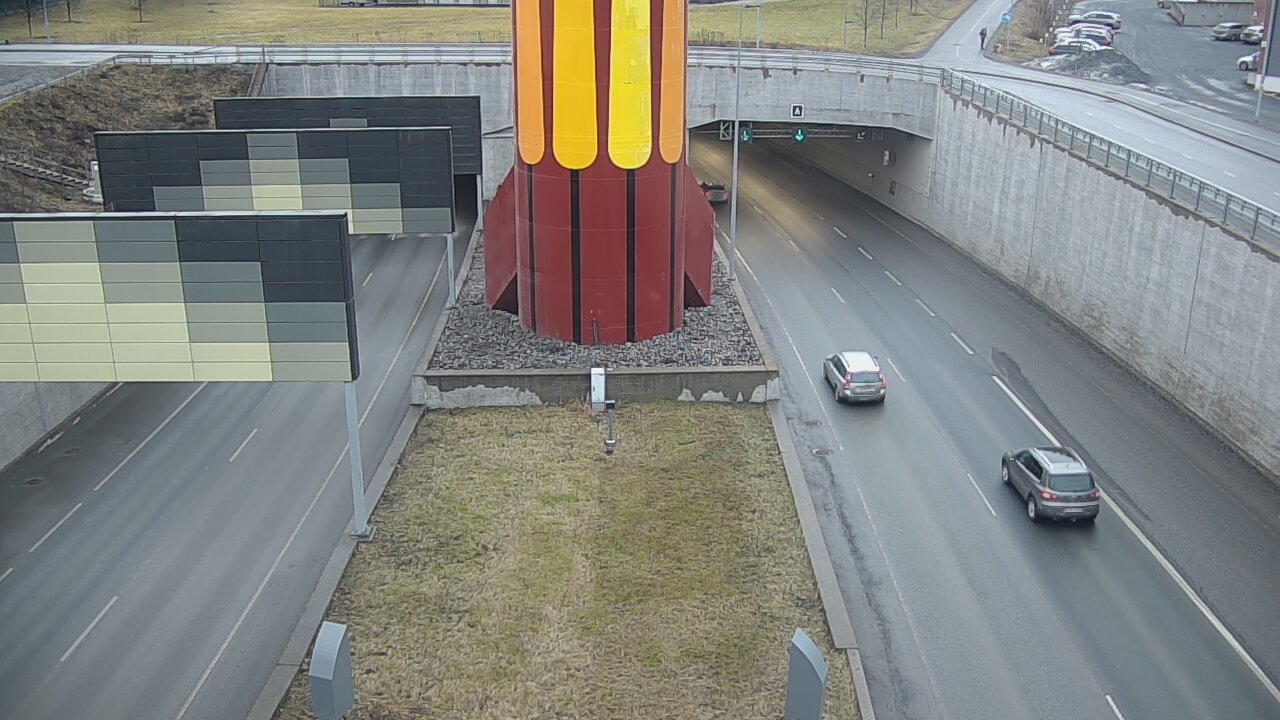 Weather Camera Image Road 12 Tampere, Rantatunneli boom west, Tampere, Pirkanmaa