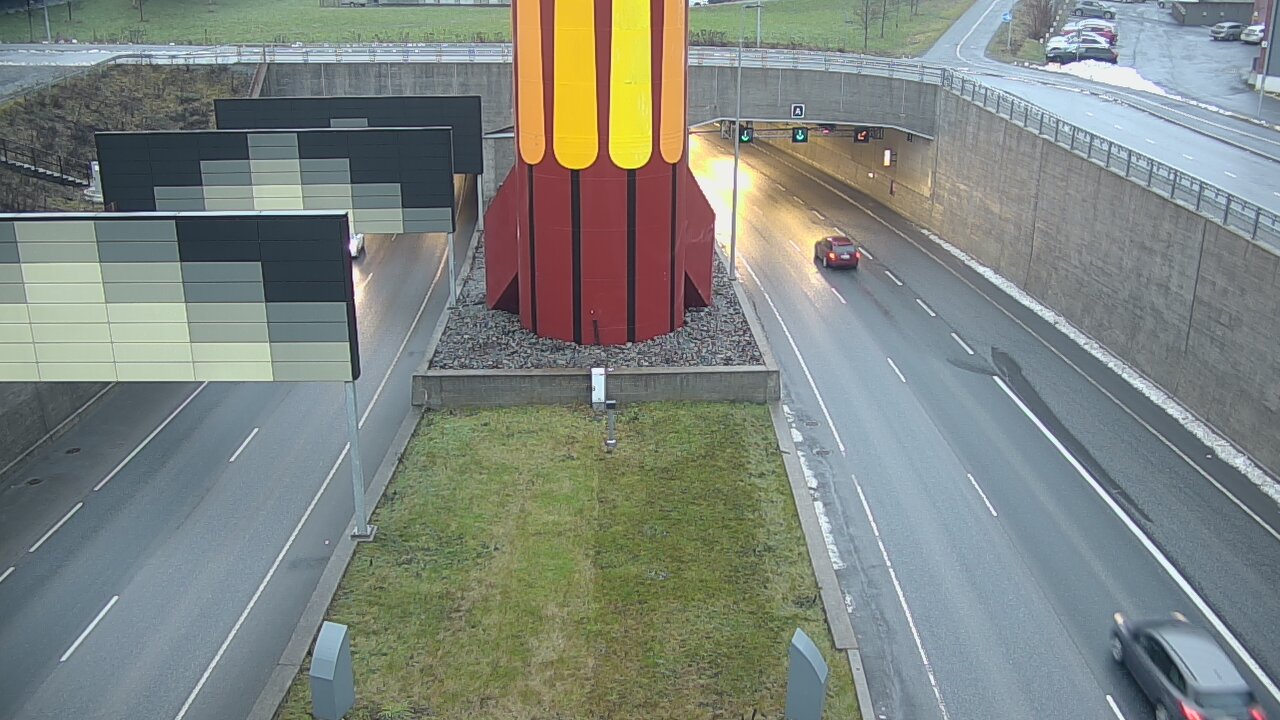 Weather Camera Image Road 12 Tampere, Rantatunneli boom west, Tampere, Pirkanmaa