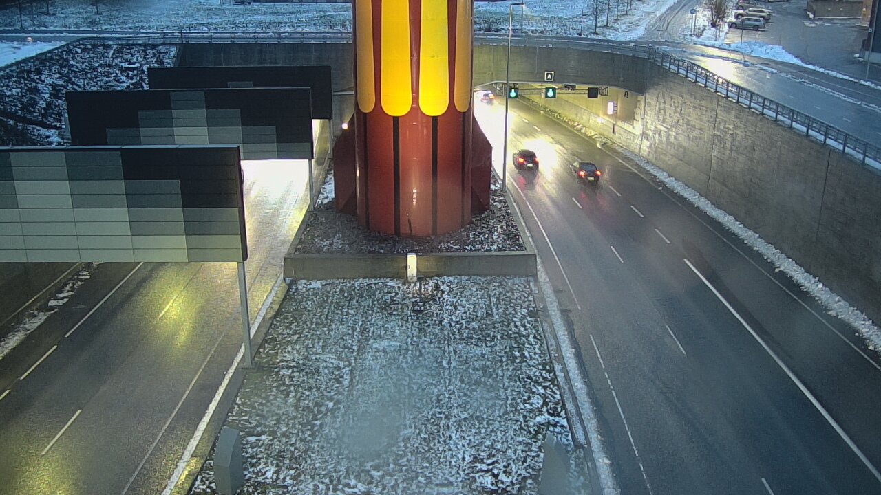 Weather Camera Image Väg 12 Tammerfors, Rantatunneli bom väst, Tampere, Pirkanmaa