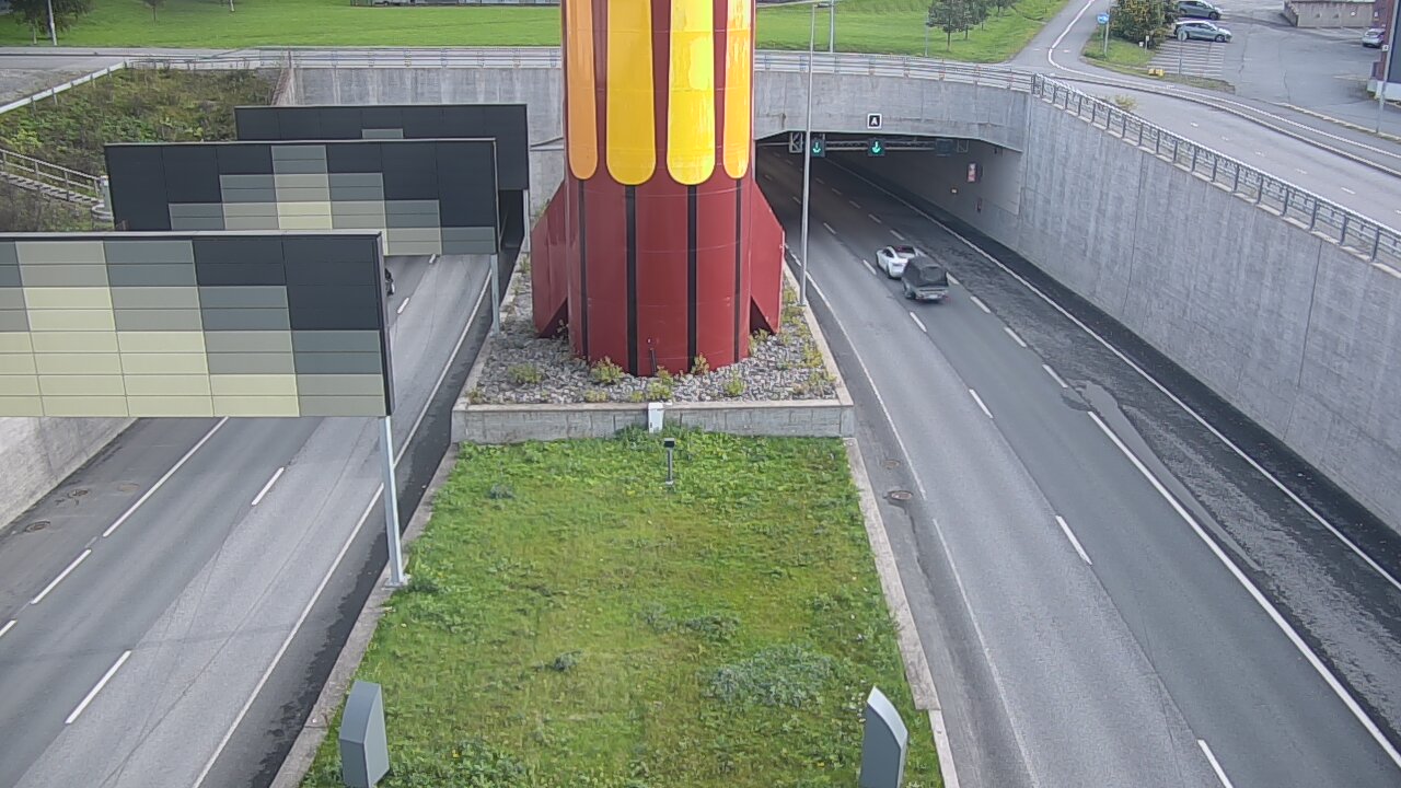 Weather Camera Image Väg 12 Tammerfors, Rantatunneli bom väst, Tampere, Pirkanmaa