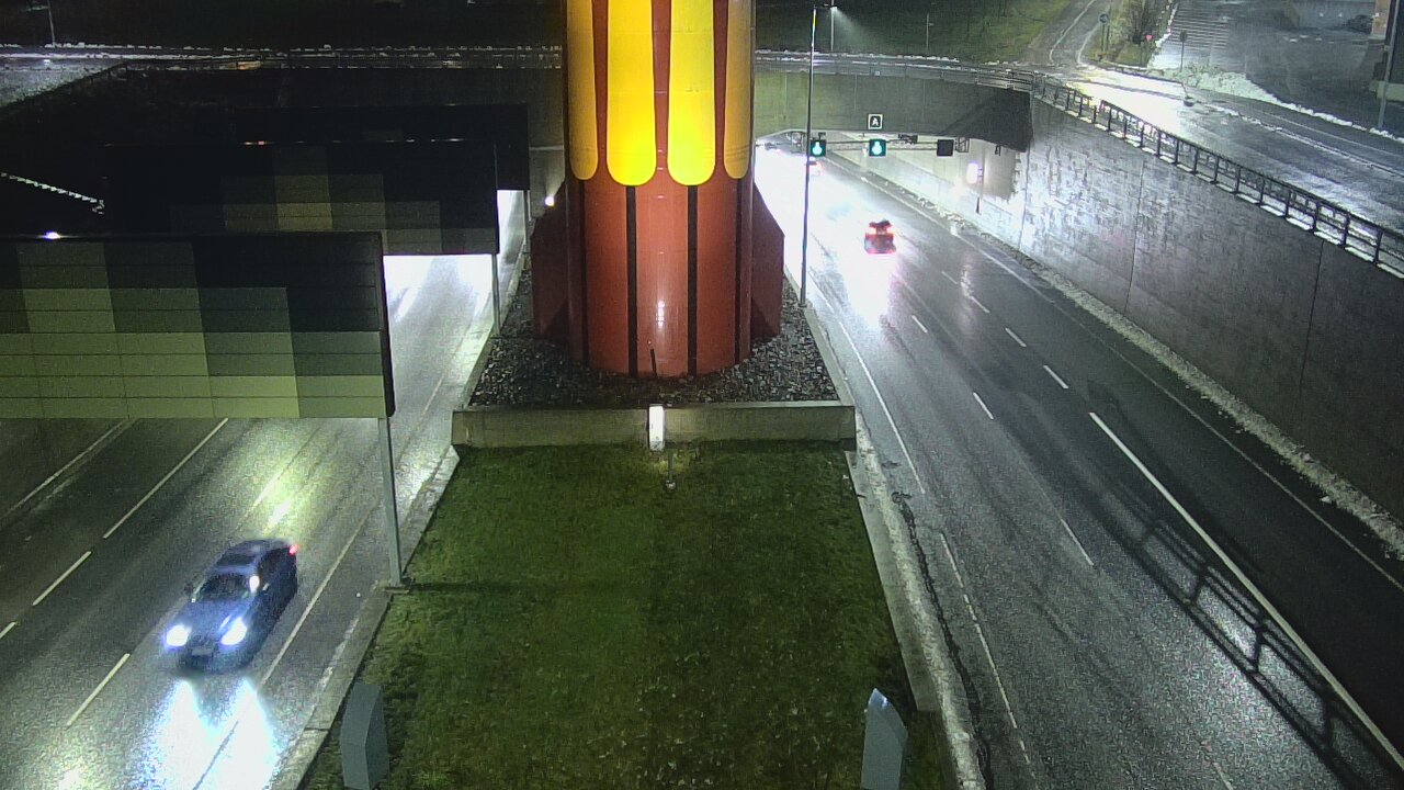 Weather Camera Image Väg 12 Tammerfors, Rantatunneli bom väst, Tampere, Pirkanmaa