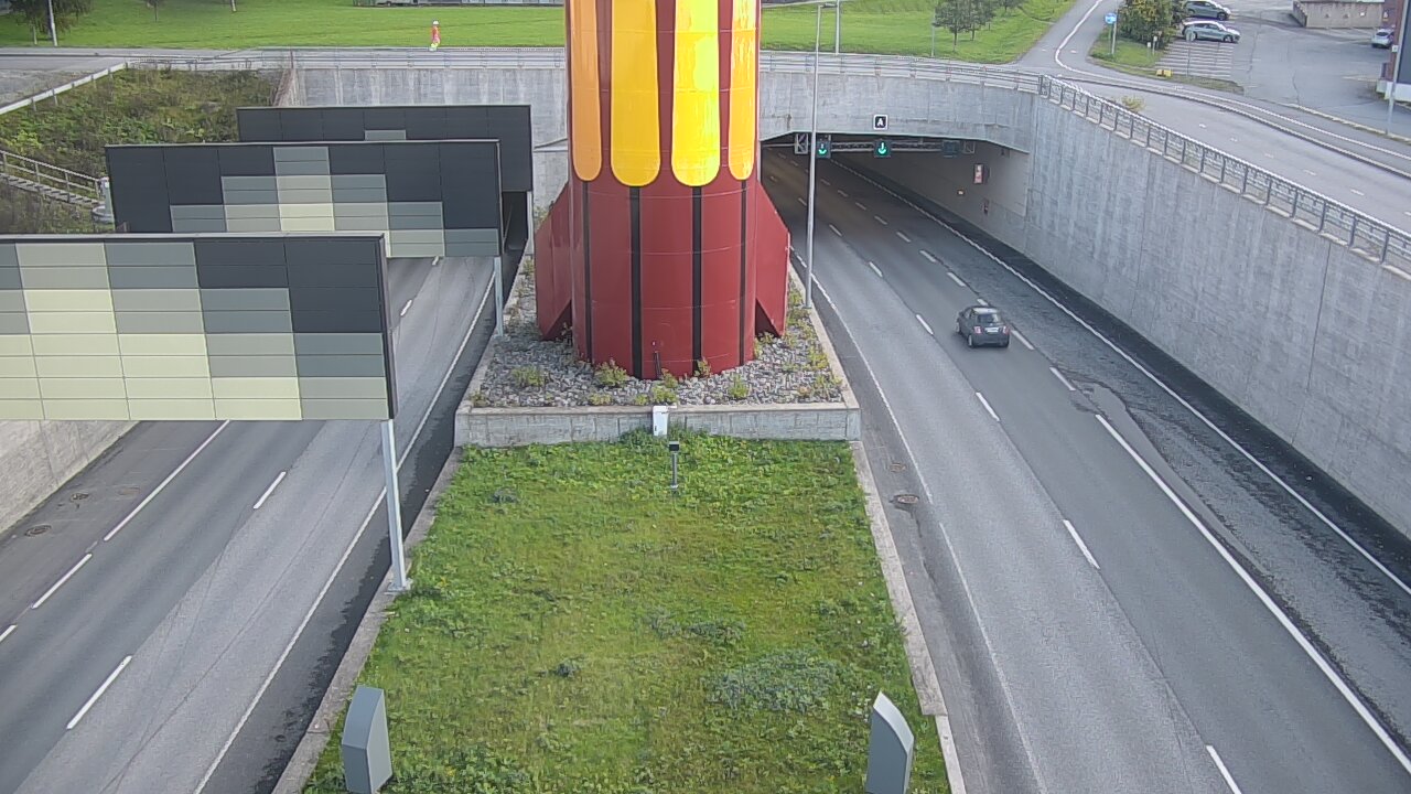 Weather Camera Image Väg 12 Tammerfors, Rantatunneli bom väst, Tampere, Pirkanmaa