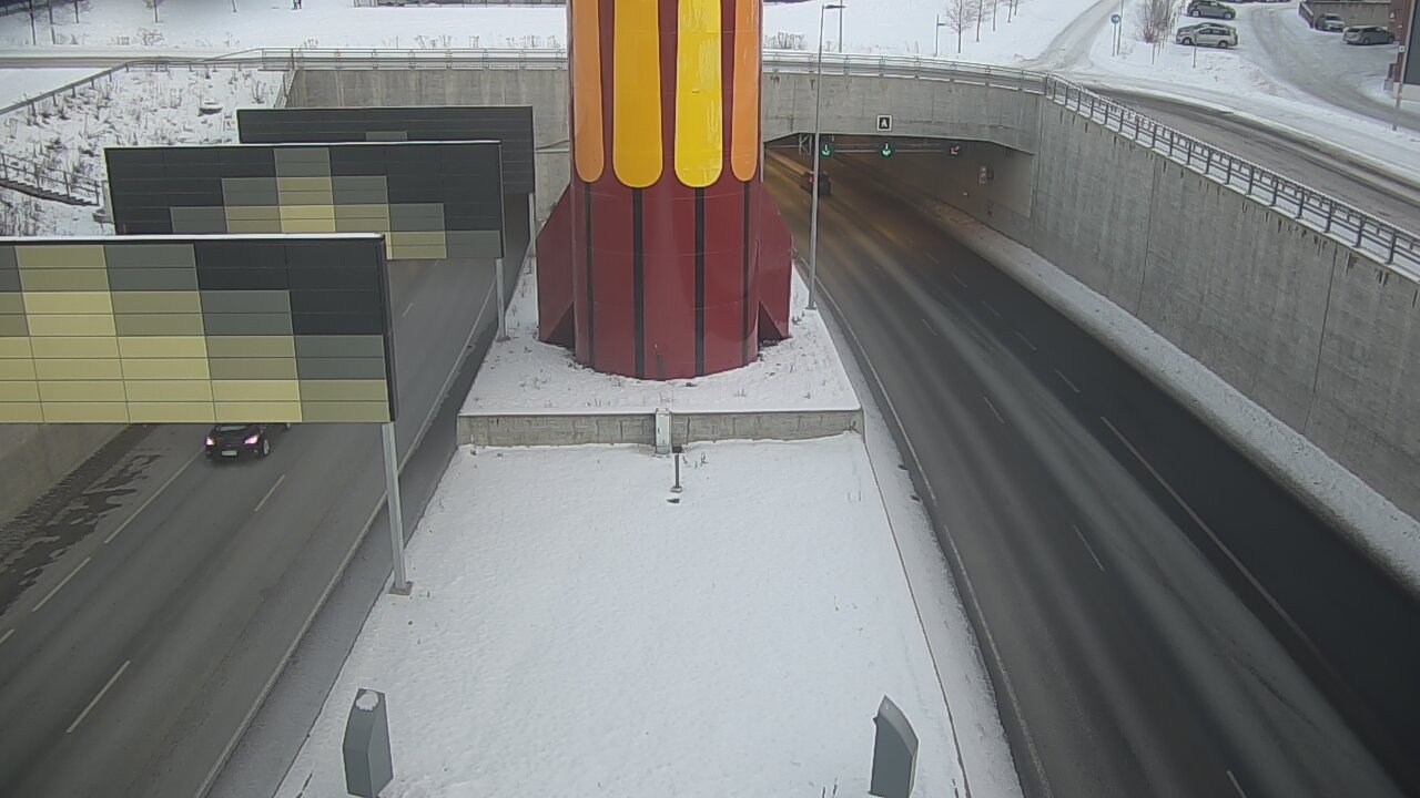 Weather Camera Image Road 12 Tampere, Rantatunneli boom west, Tampere, Pirkanmaa