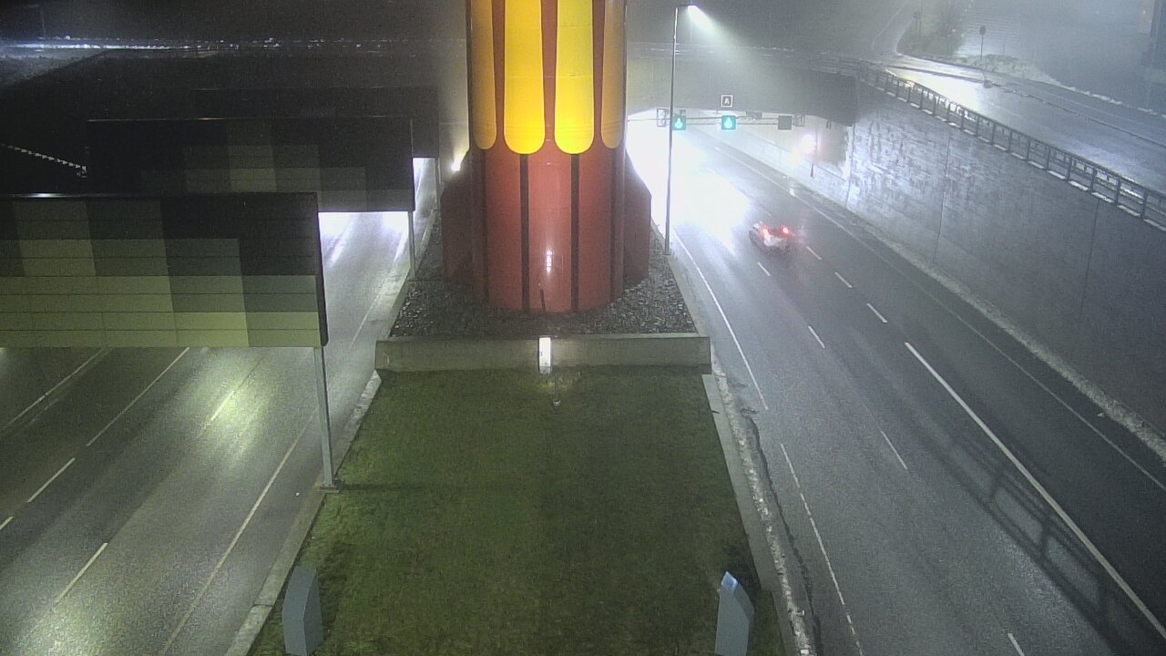 Weather Camera Image Väg 12 Tammerfors, Rantatunneli bom väst, Tampere, Pirkanmaa