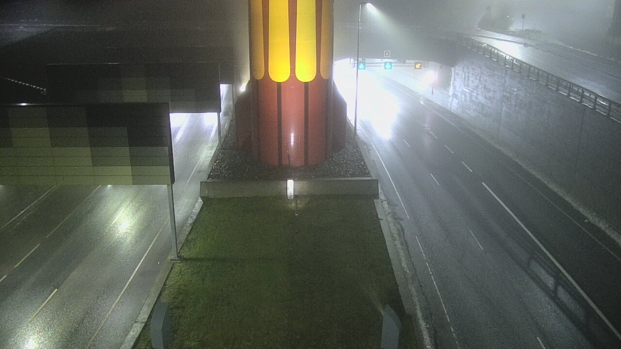 Weather Camera Image Väg 12 Tammerfors, Rantatunneli bom väst, Tampere, Pirkanmaa