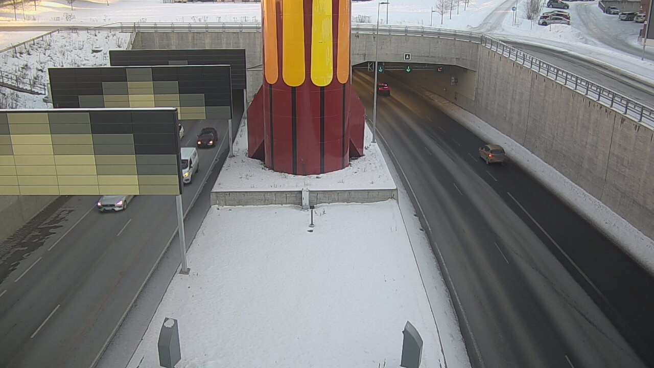 Weather Camera Image Road 12 Tampere, Rantatunneli boom west, Tampere, Pirkanmaa