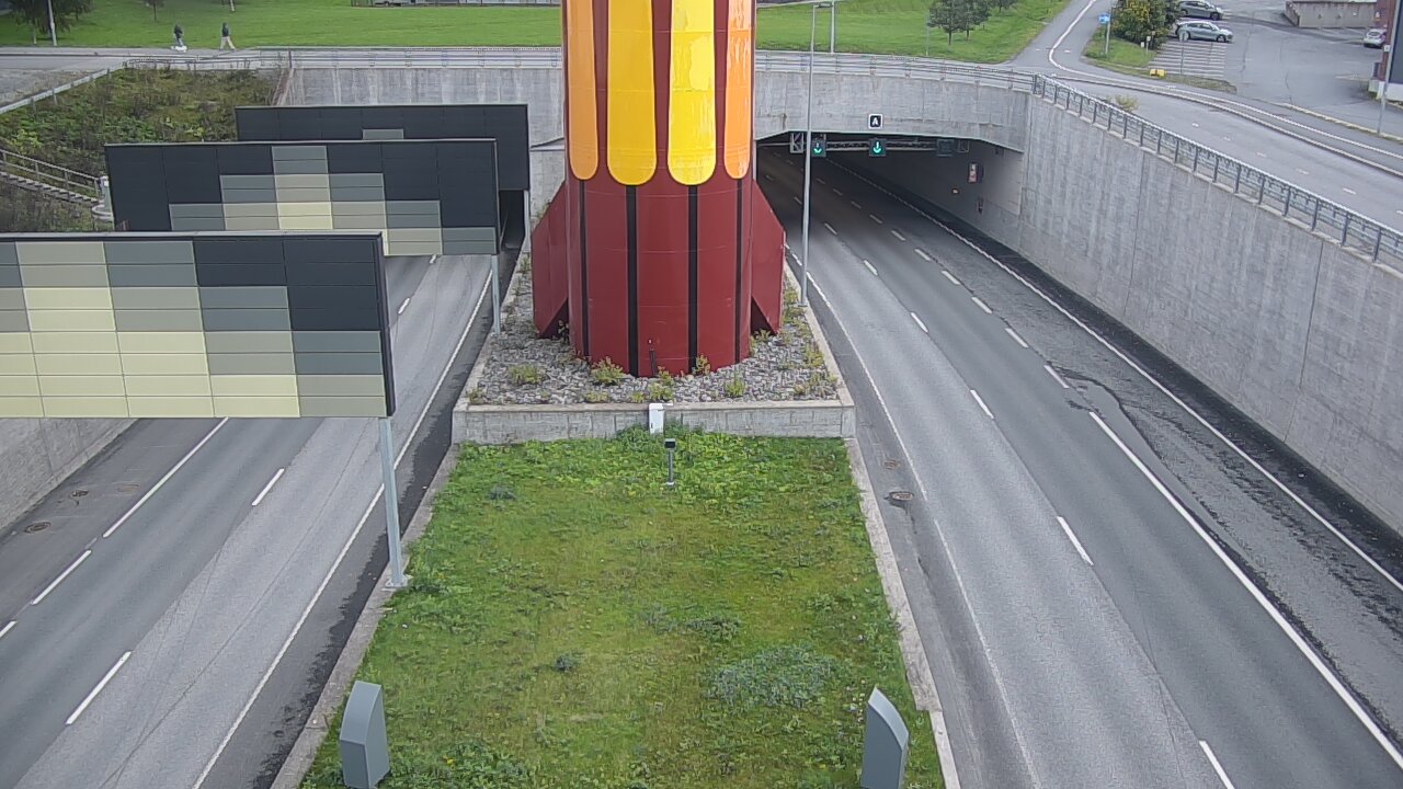 Weather Camera Image Väg 12 Tammerfors, Rantatunneli bom väst, Tampere, Pirkanmaa