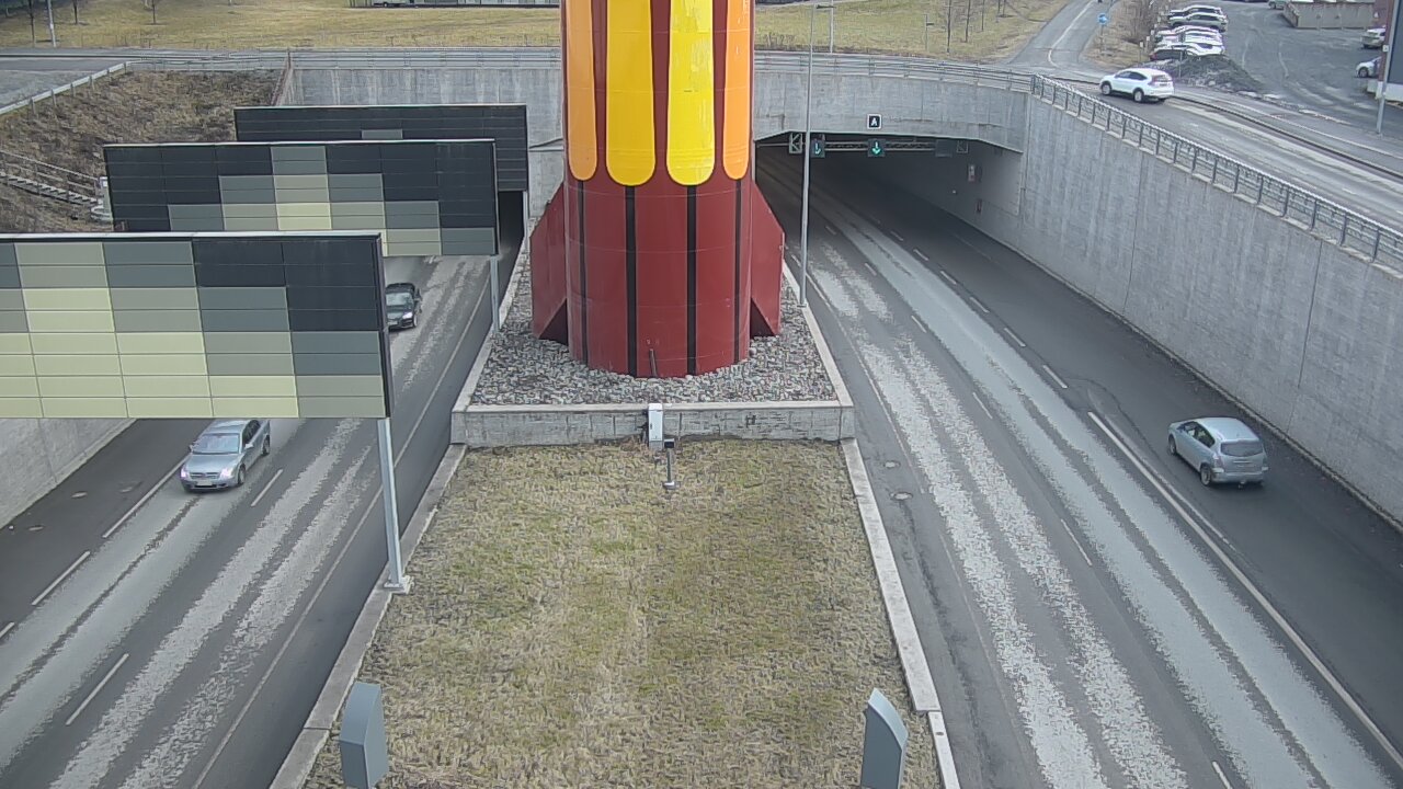 Weather Camera Image Road 12 Tampere, Rantatunneli boom west, Tampere, Pirkanmaa