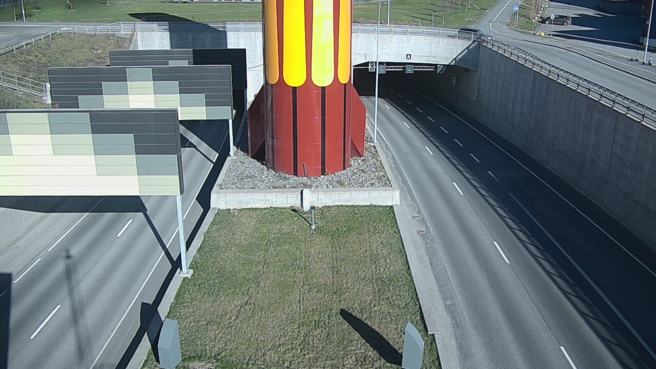 Weather Camera Image Road 12 Tampere, Rantatunneli boom west, Tampere, Pirkanmaa