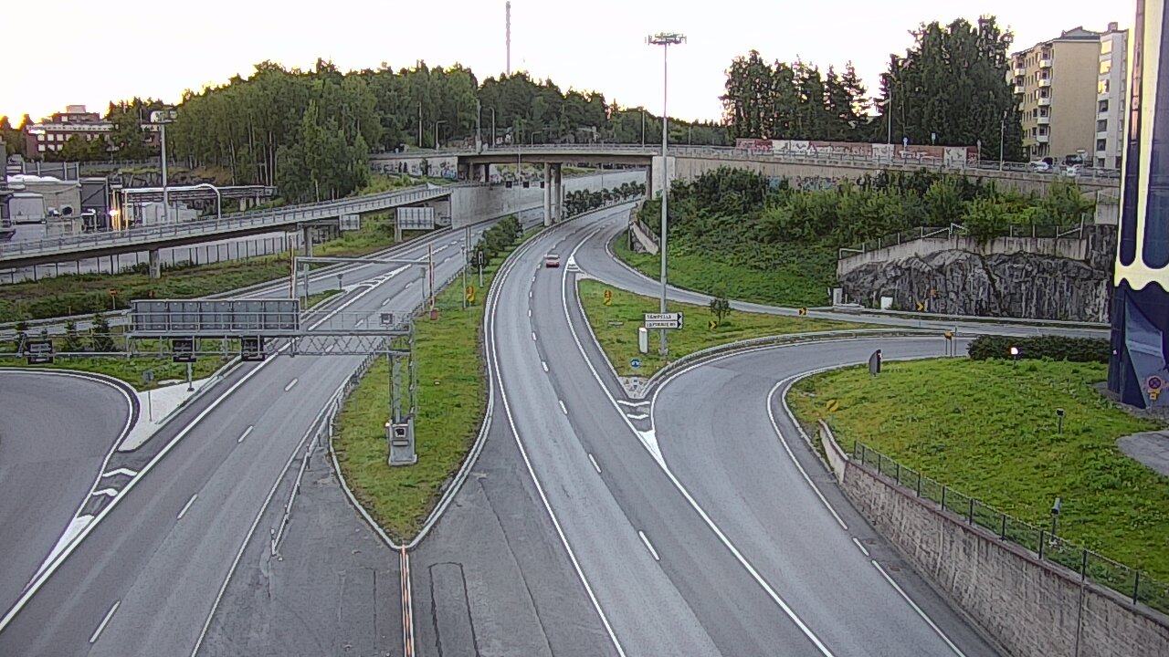 Weather Camera Image Road 12 Tampere, Rantatunneli Armonkallio, Tampere, Pirkanmaa