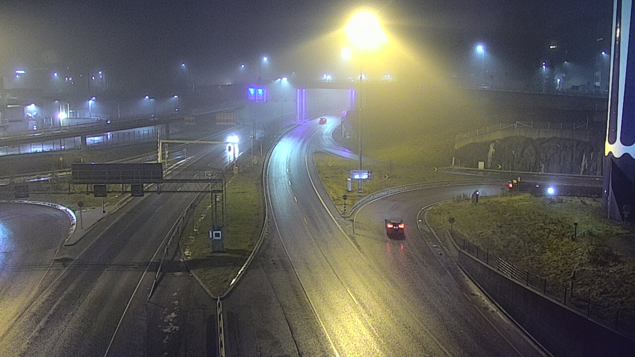 Weather Camera Image Väg 12 Tammerfors, Rantatunneli Armonkallio, Tampere, Pirkanmaa