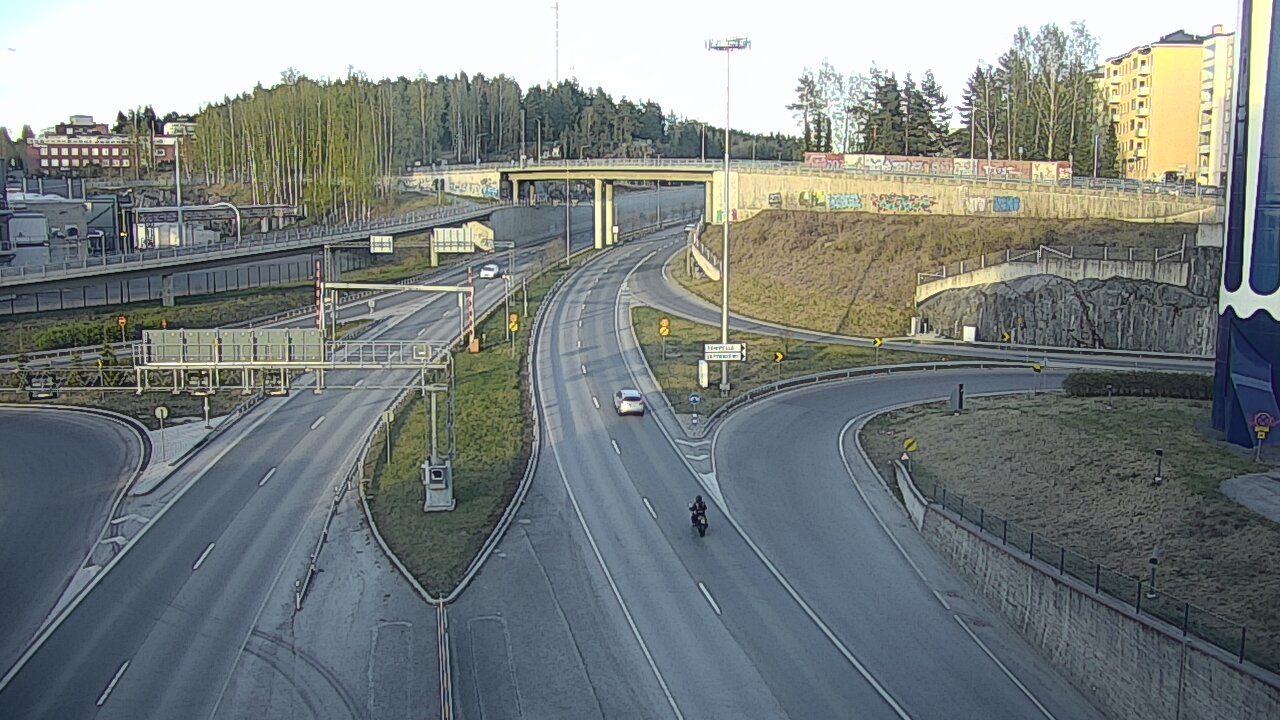 Weather Camera Image Väg 12 Tammerfors, Rantatunneli Armonkallio, Tampere, Pirkanmaa