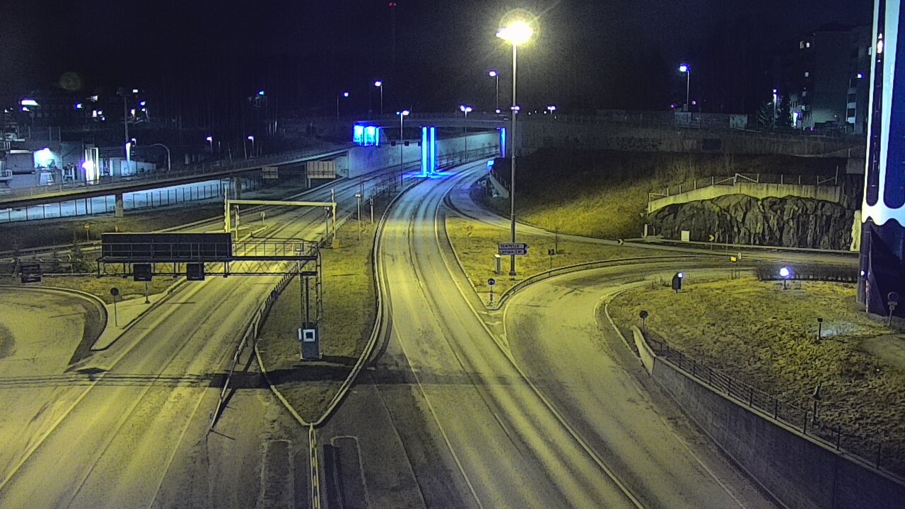 Weather Camera Image Väg 12 Tammerfors, Rantatunneli Armonkallio, Tampere, Pirkanmaa