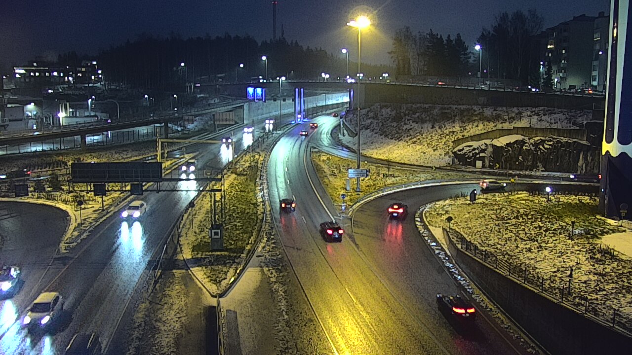 Weather Camera Image Väg 12 Tammerfors, Rantatunneli Armonkallio, Tampere, Pirkanmaa