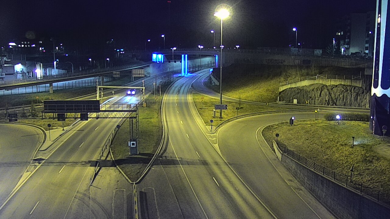 Weather Camera Image Road 12 Tampere, Rantatunneli Armonkallio, Tampere, Pirkanmaa