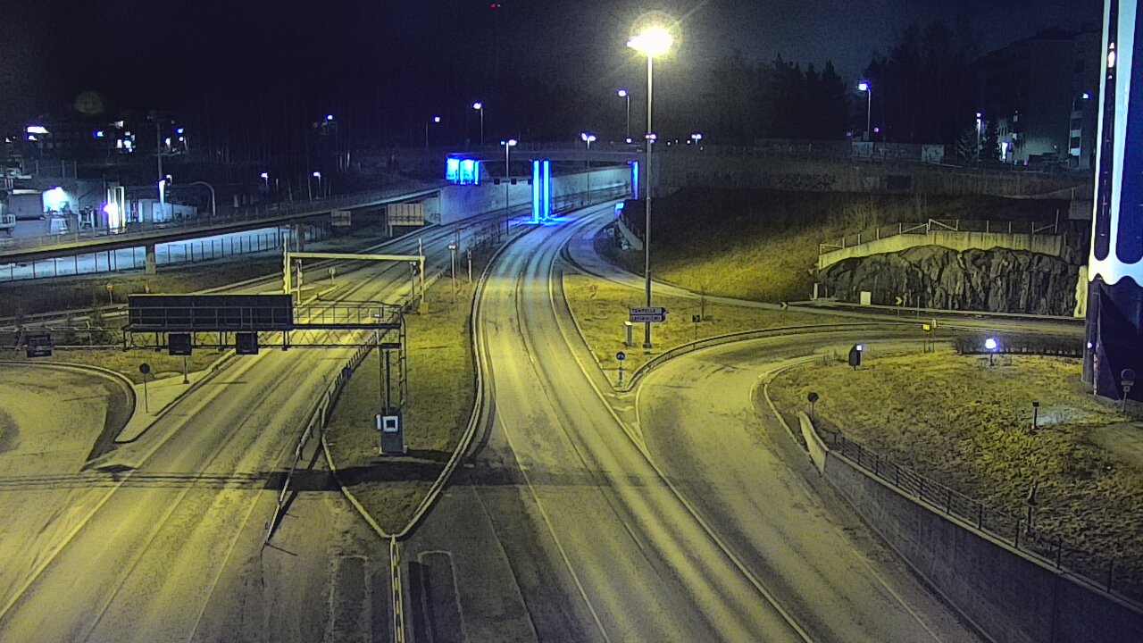 Weather Camera Image Väg 12 Tammerfors, Rantatunneli Armonkallio, Tampere, Pirkanmaa