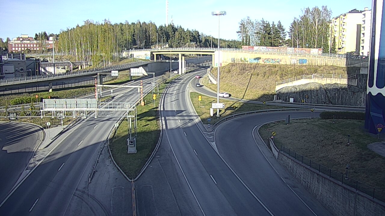 Weather Camera Image Väg 12 Tammerfors, Rantatunneli Armonkallio, Tampere, Pirkanmaa