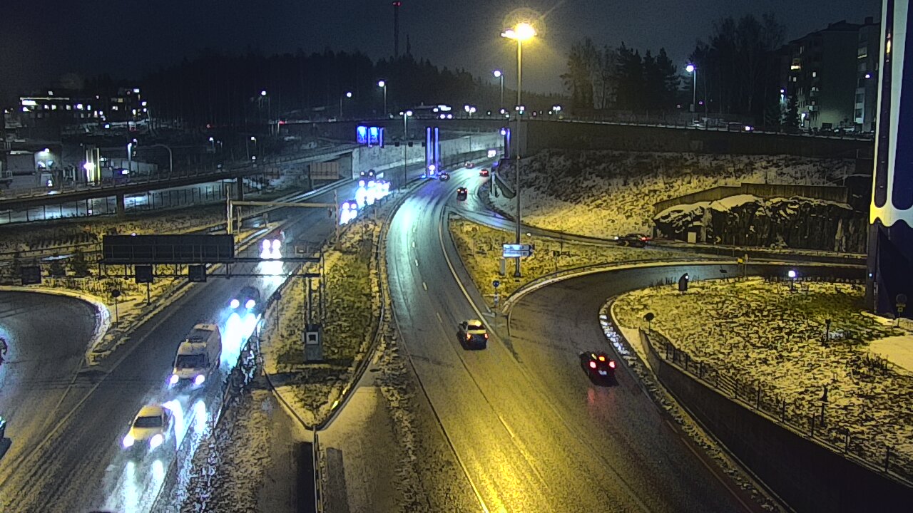 Weather Camera Image Väg 12 Tammerfors, Rantatunneli Armonkallio, Tampere, Pirkanmaa