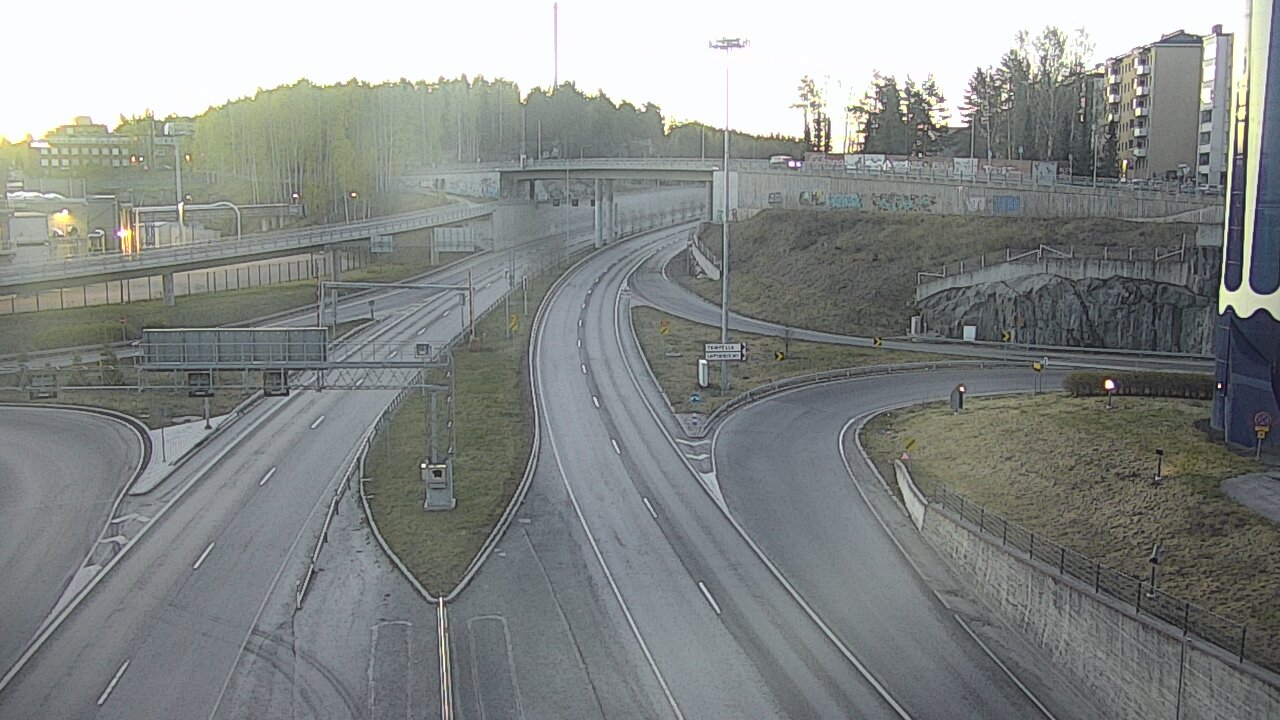 Weather Camera Image Väg 12 Tammerfors, Rantatunneli Armonkallio, Tampere, Pirkanmaa