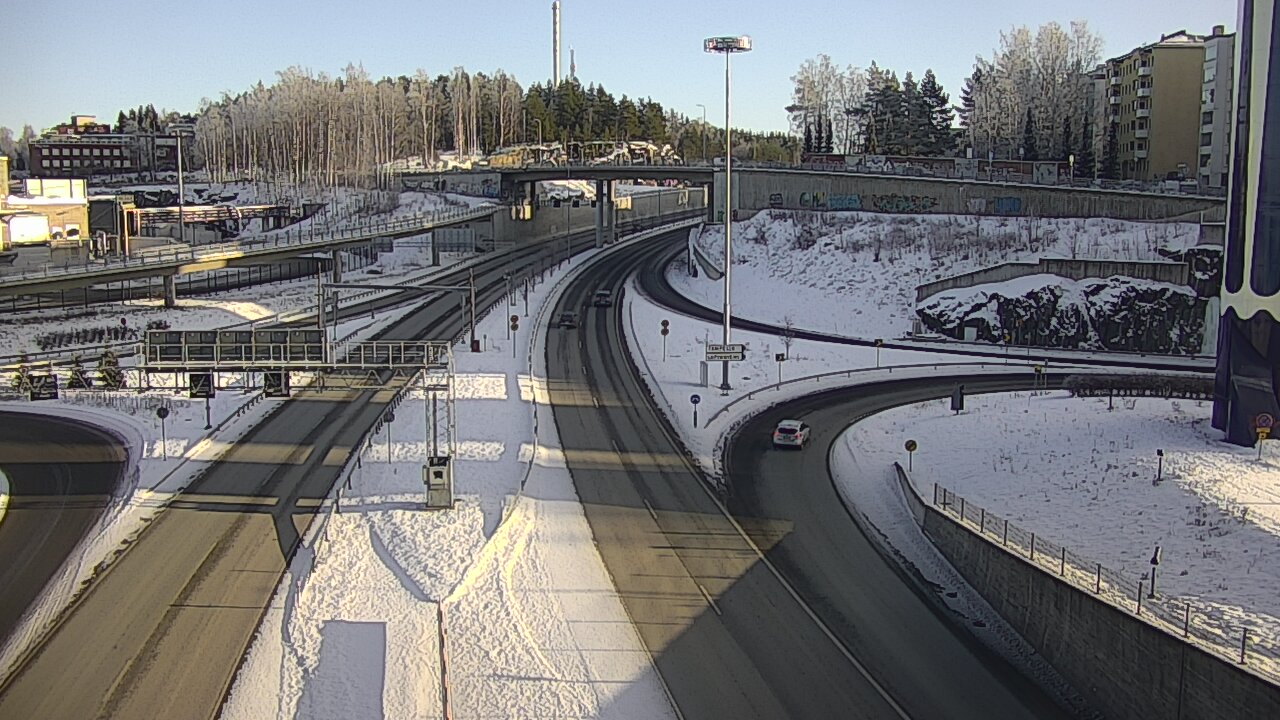 Weather Camera Image Road 12 Tampere, Rantatunneli Armonkallio, Tampere, Pirkanmaa