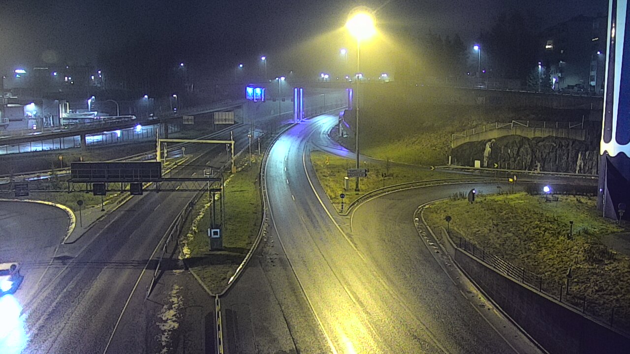 Weather Camera Image Väg 12 Tammerfors, Rantatunneli Armonkallio, Tampere, Pirkanmaa