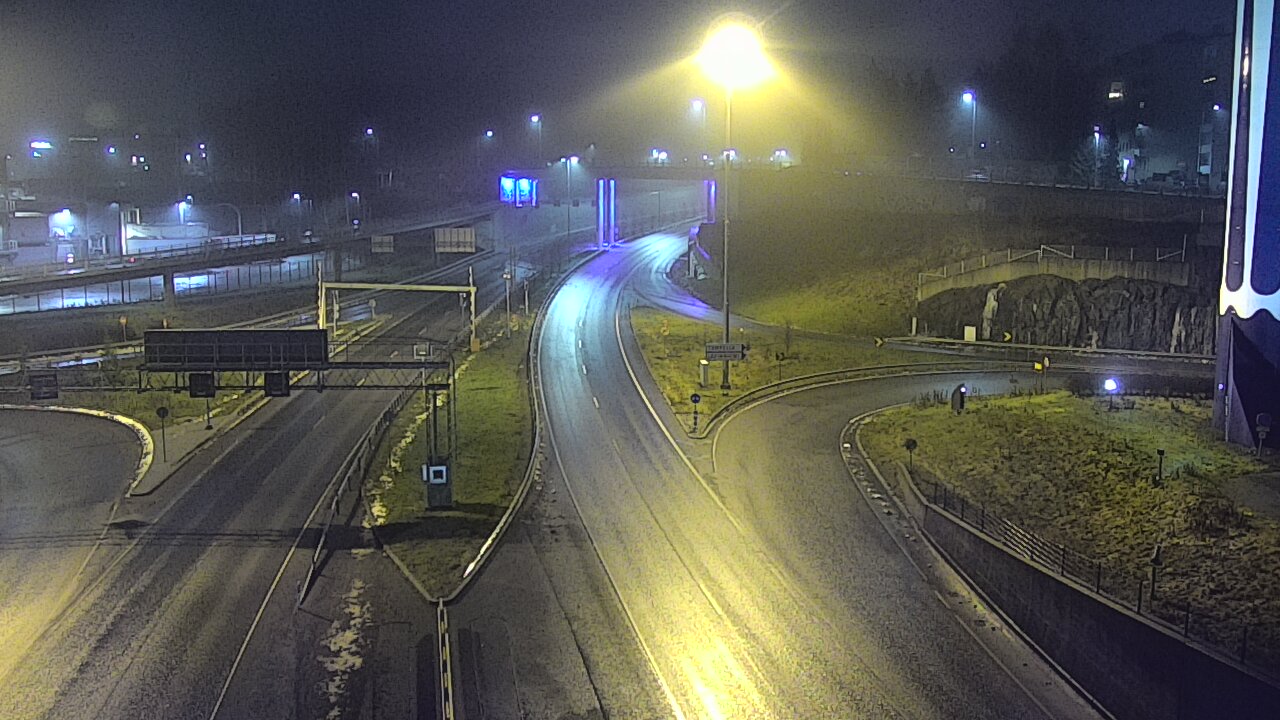 Weather Camera Image Väg 12 Tammerfors, Rantatunneli Armonkallio, Tampere, Pirkanmaa