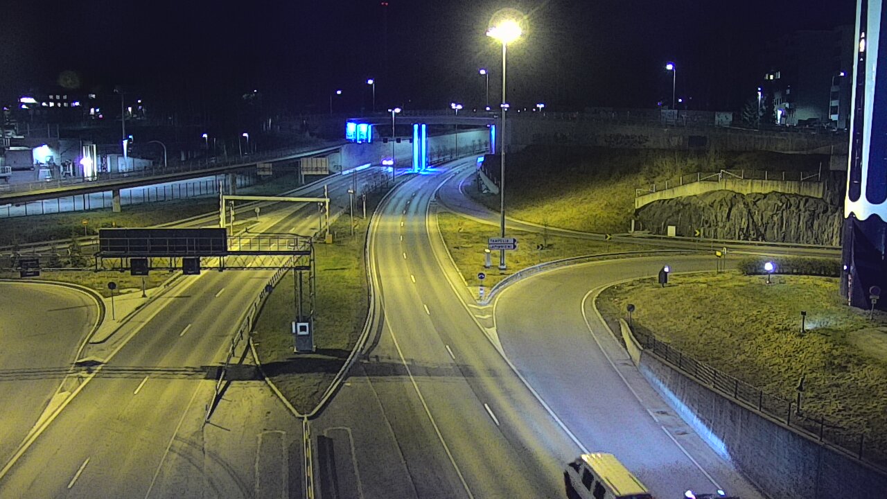 Weather Camera Image Road 12 Tampere, Rantatunneli Armonkallio, Tampere, Pirkanmaa