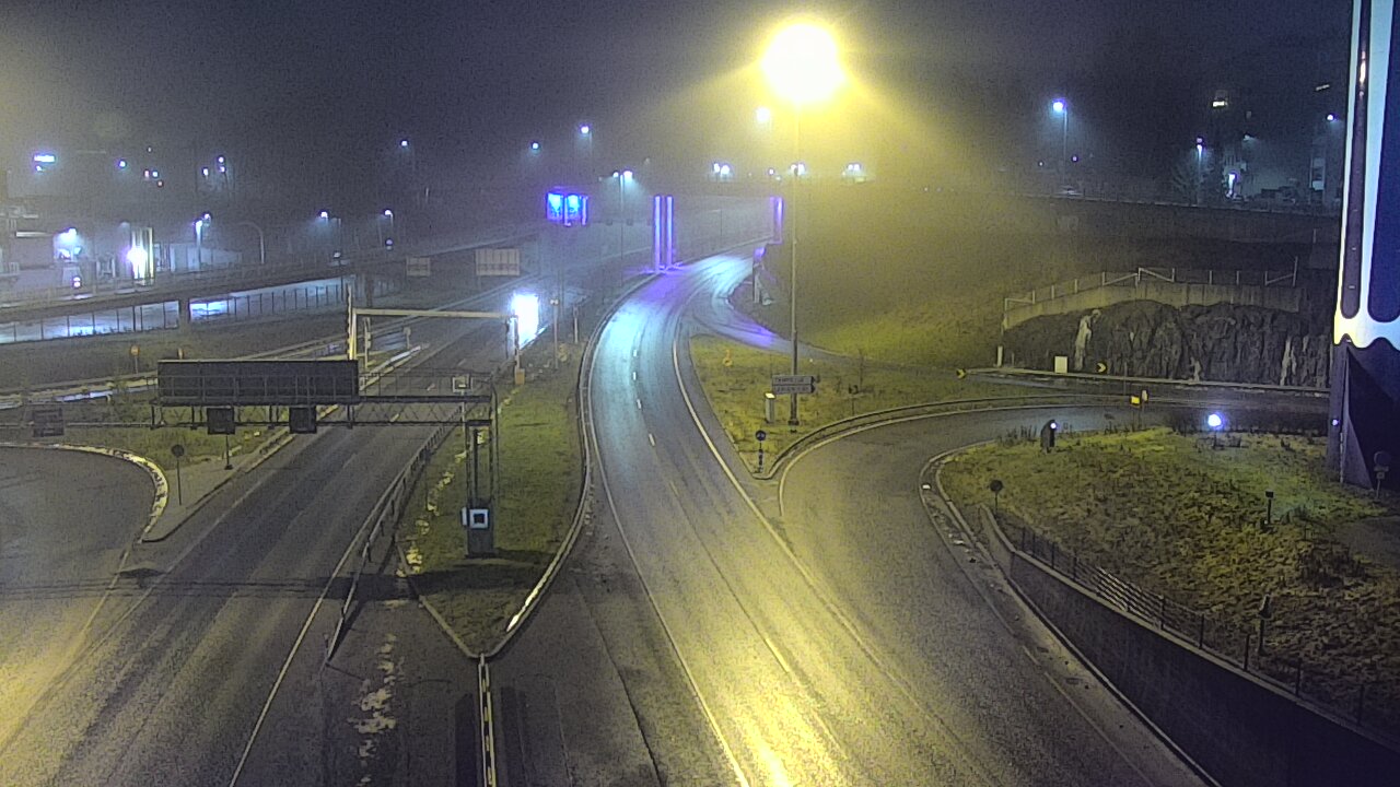 Weather Camera Image Väg 12 Tammerfors, Rantatunneli Armonkallio, Tampere, Pirkanmaa