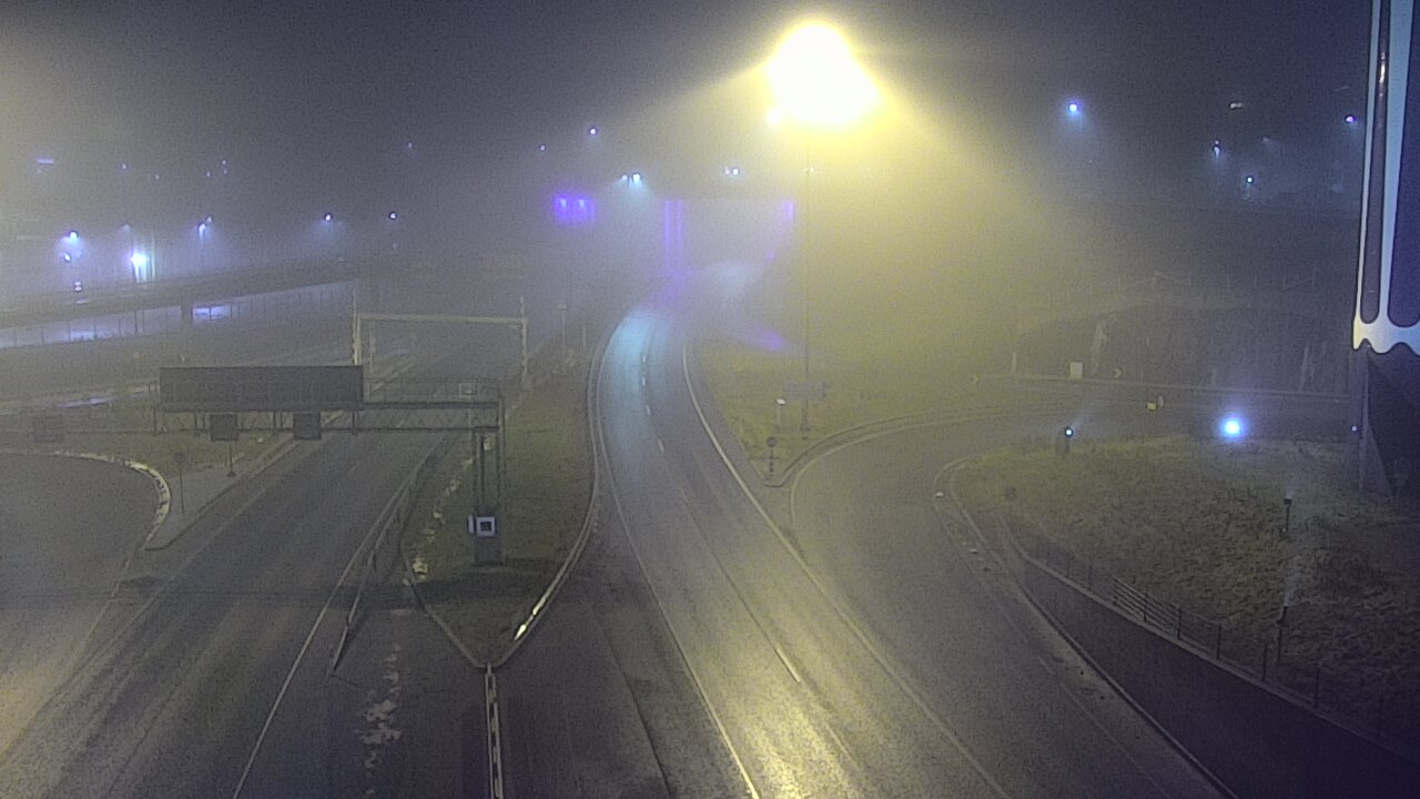 Weather Camera Image Väg 12 Tammerfors, Rantatunneli Armonkallio, Tampere, Pirkanmaa