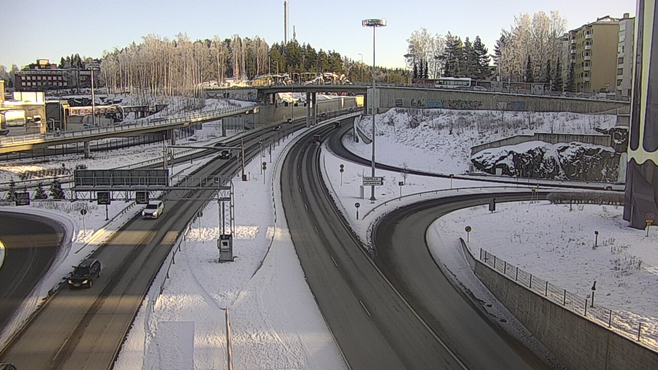 Weather Camera Image Road 12 Tampere, Rantatunneli Armonkallio, Tampere, Pirkanmaa