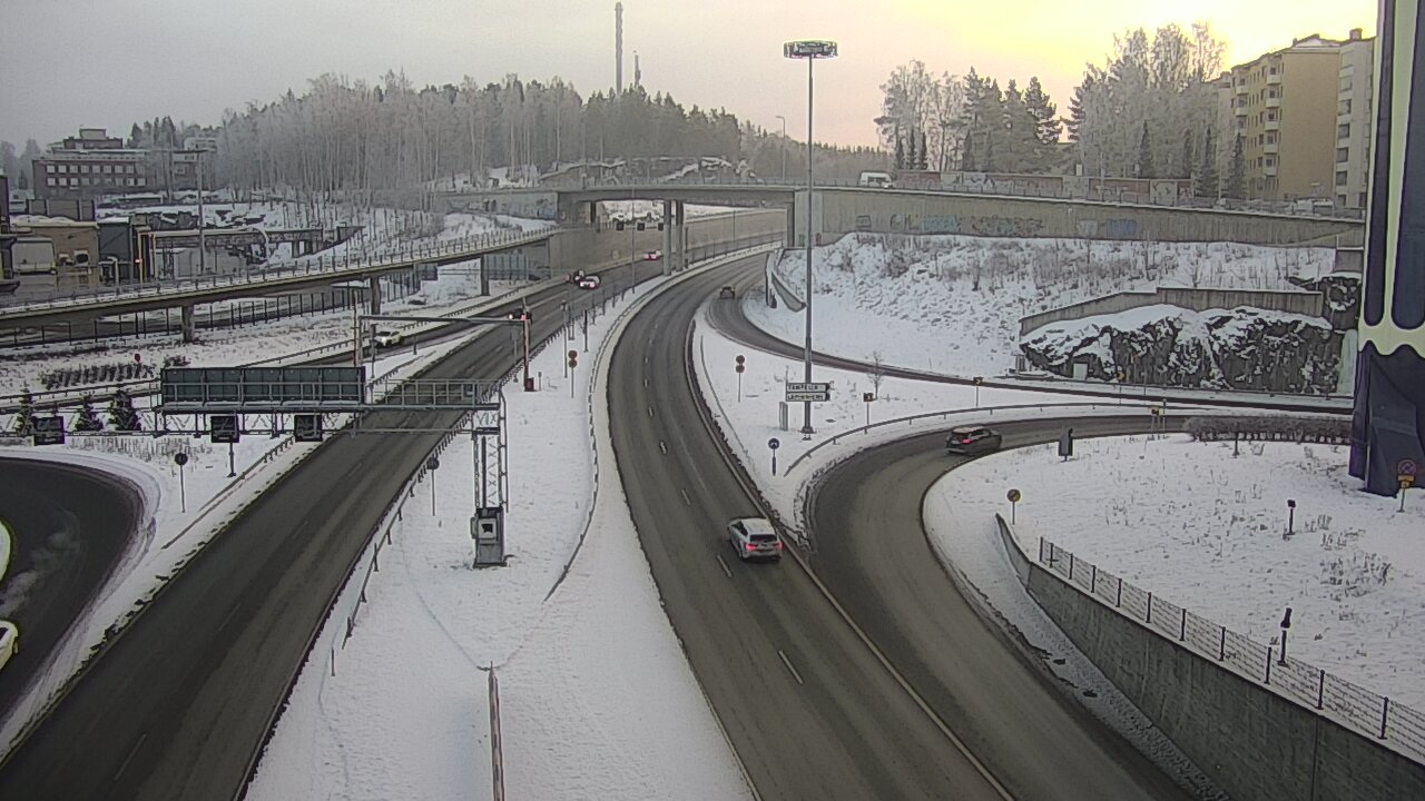 Weather Camera Image Road 12 Tampere, Rantatunneli Armonkallio, Tampere, Pirkanmaa