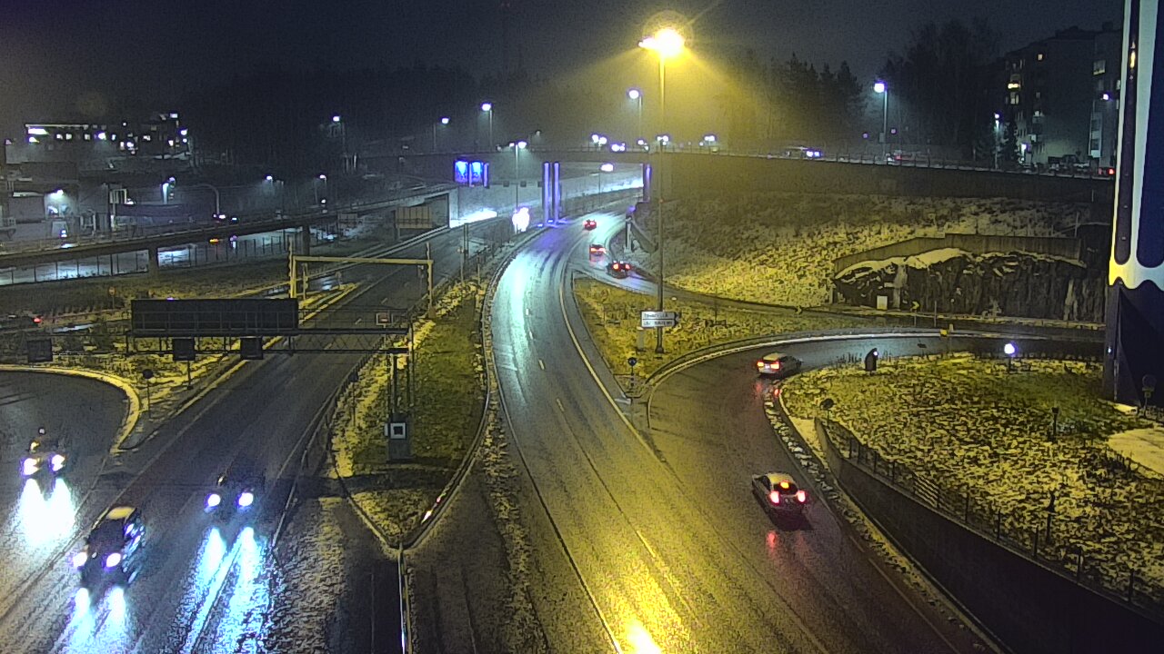 Weather Camera Image Väg 12 Tammerfors, Rantatunneli Armonkallio, Tampere, Pirkanmaa