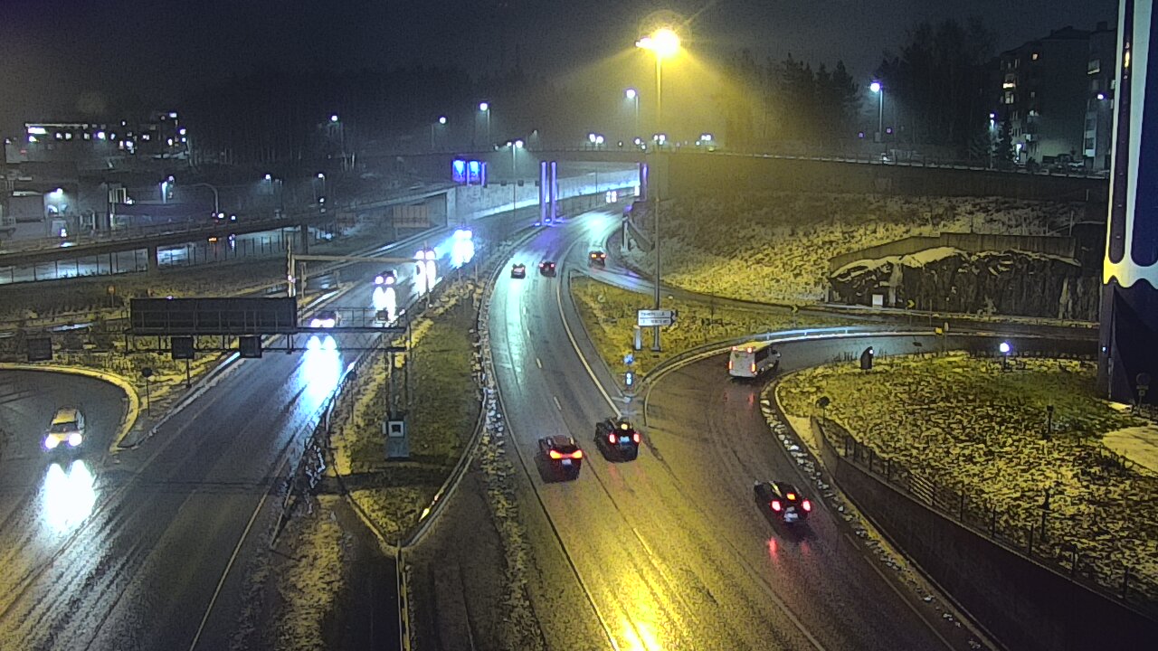 Weather Camera Image Väg 12 Tammerfors, Rantatunneli Armonkallio, Tampere, Pirkanmaa